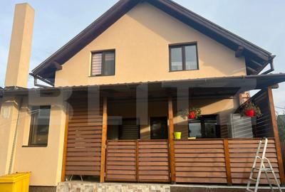 Casă cu 5 camere cu Teren 708 Mp în Central - 1