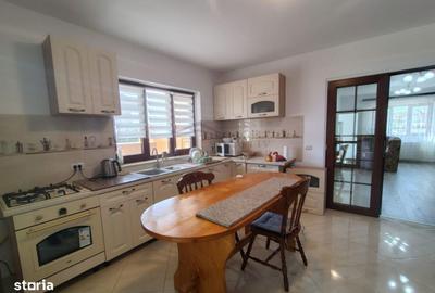 Casă cu 4 camere în Bulai - 8