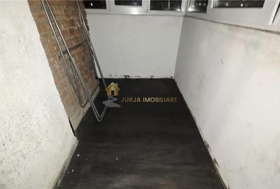 APARTAMENT 3 CAMERE 70 MP ZONA ION MESTER - 11