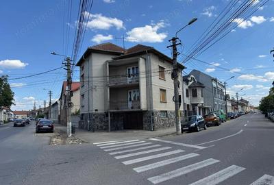 Casă cu Teren 378 Mp în Central - 5