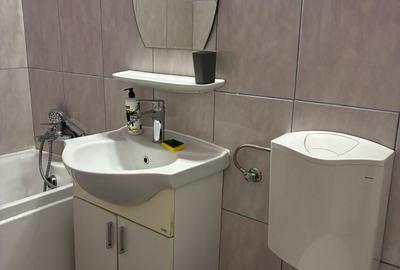 Apartament cu 2 camere semidecomandat în Cornișa - 9