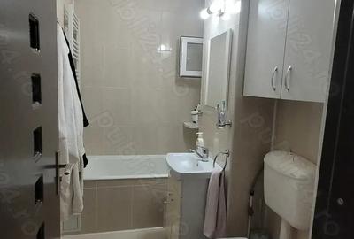 Garsonieră decomandată în Petros - 5