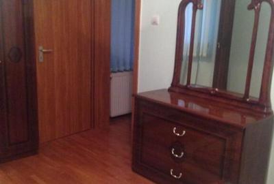 Casa strada Zla?ti Hunedoara - 2