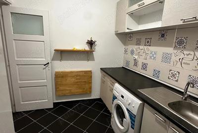 Propietar vand garsoniera dubla ultracentral cu centrala propie de bloc. Bucuresti sector 1 Propietar vand garsoniera dubla ultracentral cu centrala propie de bloc. Bucuresti sector 1 - 6