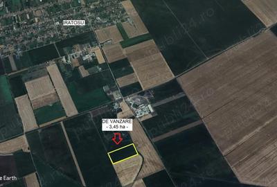 Teren de 34500 mp, în Iratoșu