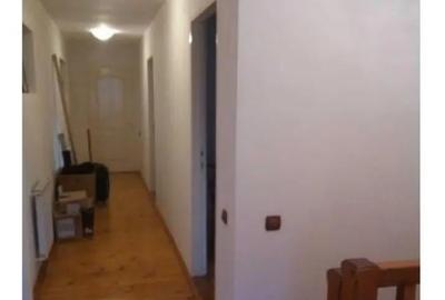 Casă cu 6 camere cu Teren 180 Mp în Brâncoveanu - 2