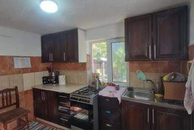 Casă cu 4 camere în Jorăști - 4