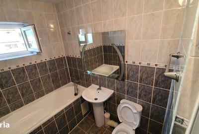 Apartament cu 3 camere decomandat în Central - 2