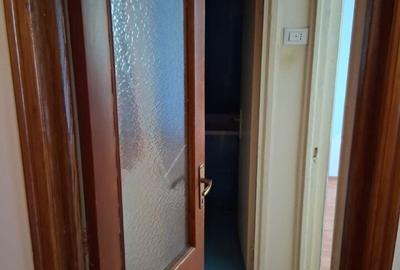 Apartament cu 3 camere decomandat în Sud - 9