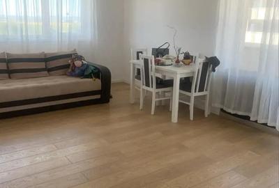 Apartament cu 3 camere decomandat în Central - 1