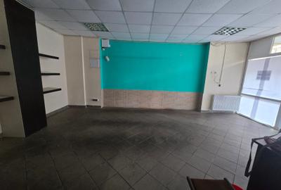 Spatiu comercial – Alexandru cel Bun, la bulevard, 39mp , trafic intens - 2