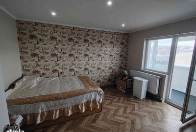 Apartament cu 2 camere decomandat în Micro 3 - 12