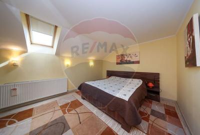 Casă individuală cu 6 camere cu Teren 155 Mp în Central - 17