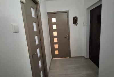 Apartament cu 2 camere decomandat, mobilat în Vest - 4