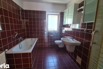 Apartament cu 3 camere decomandat în Nord - 8