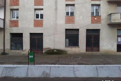 Spațiu comercial, de 150 mp, în Crișeni - 2