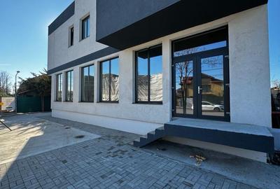 Spațiu comercial, 300 mp în Tunari