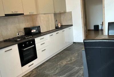 Apartament cu 3 camere decomandat în Iancului