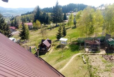 Casă cu 4 camere în Central - 3