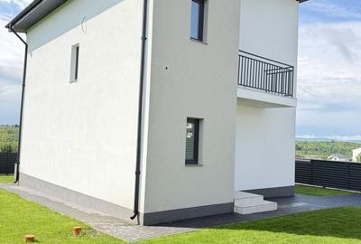 Casă cu 4 camere cu Teren 410 Mp în Miroslava - 5