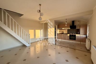 Apartament cu 4 camere in zona Dambovita cu pod amenajat, decomandat - 2