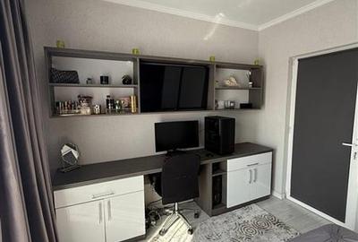 Duplex cu 10 camere cu Teren 500 Mp în Central - 31