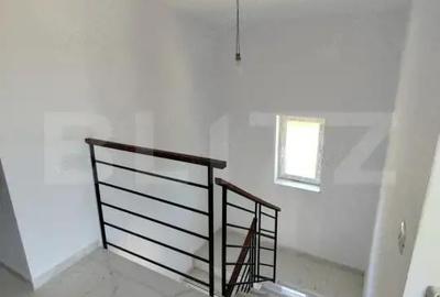 Casă cu 4 camere cu Teren 450 Mp în Central - 3