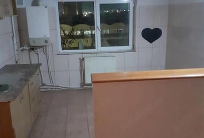 Apartament cu 2 camere decomandat în Central - 3