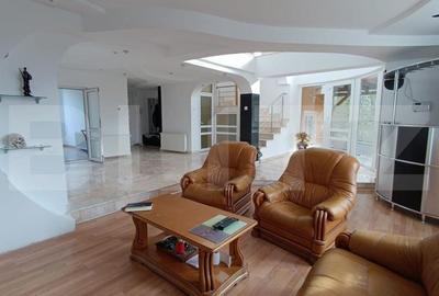 Casă cu 5 camere cu Teren 1200 Mp în Est - 7