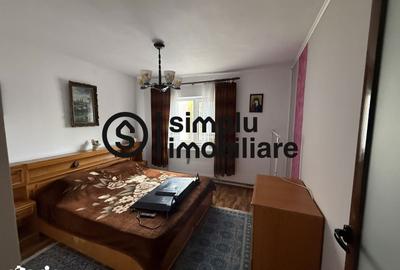 Apartament cu 3 camere decomandat în 1 Mai - 3