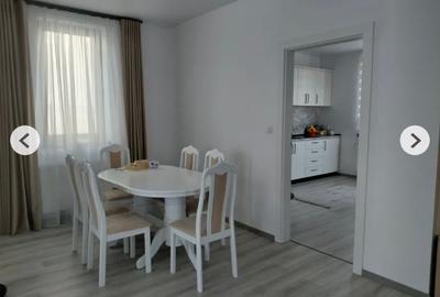 Casă de vânzare în complex de case zona metro - 11