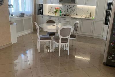 Casă cu 5 camere cu Teren 1200 Mp în Podgoria - 9