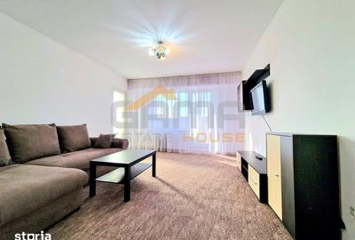 Apartament cu 3 camere decomandat în Polivalentă