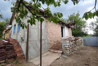 Casă cu 2 camere cu Teren 719 Mp în Potoc - 9
