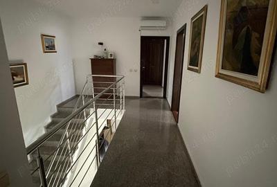 Casă cu 5 camere în Lazu - 3
