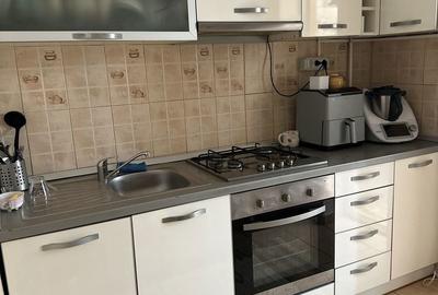 Apartament cu 2 camere decomandat în Fălticeni - 3
