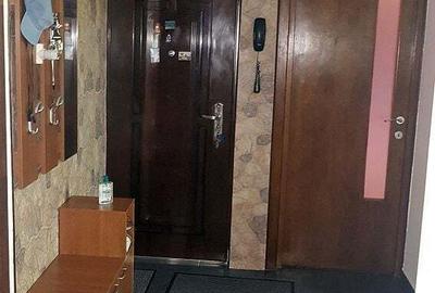 Apartament cu 3 camere decomandat în Drumul Taberei - 4