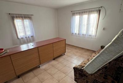 Doua case pe acela?i teren, 180 mp utili, 25 ari, ?indre? - 4