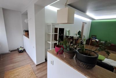 Apartament 3 camere, renovat, poziție retrasă (nu la bulevard) – Metrou 500 m - 18