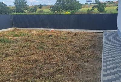 Casă cu Teren 630 Mp în Horia - 5