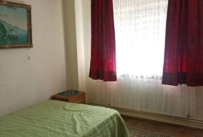 Garsonieră decomandată în Central - 9