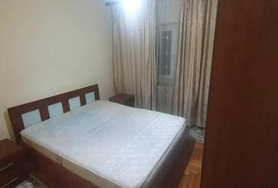 Apartament cu 3 camere - zona Pacurari - Petru Poni