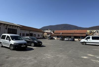 Spațiu comercial, de 70 mp, în Central - 3