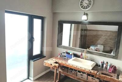 Casă cu Canalizare în Vulcan - 1