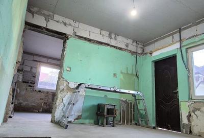 Casă cu 4 camere în Central