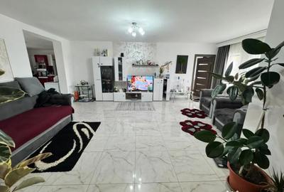 Casă cu 4 camere cu Teren 720 Mp în Satu Nou de Sus - 4