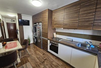 Apartament cu 3 camere decomandat în Vlahuță - 8