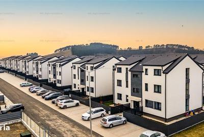 Apartament cu 2 camere, mobilat în Sânpetru - 1