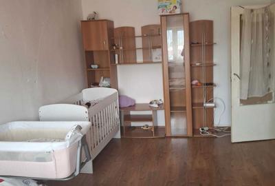 Apartament cu 3 camere decomandat în Central - 3