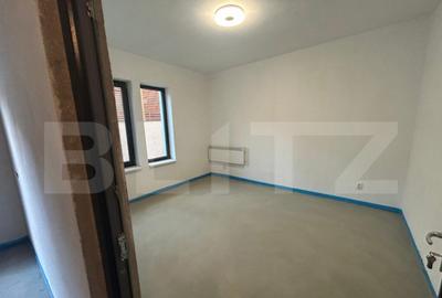 CLINICA MEDICALA DE INCHRIAT | 300 MP | MICRO 6 | TOATE UTIL - 10